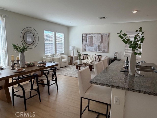 Detail Gallery Image 8 of 30 For 2986 E Arbor, Ontario,  CA 91762 - 4 Beds | 3/1 Baths