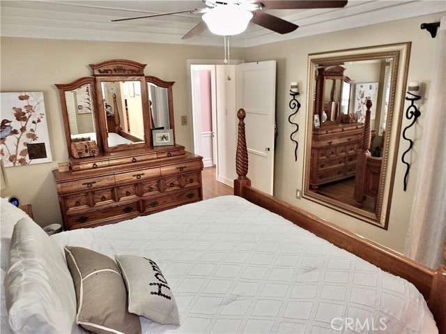 833 Terraine Avenue, Long Beach CA: https://media.crmls.org/medias/7786b66a-97e1-4250-a97b-fb50da32f2f2.jpg