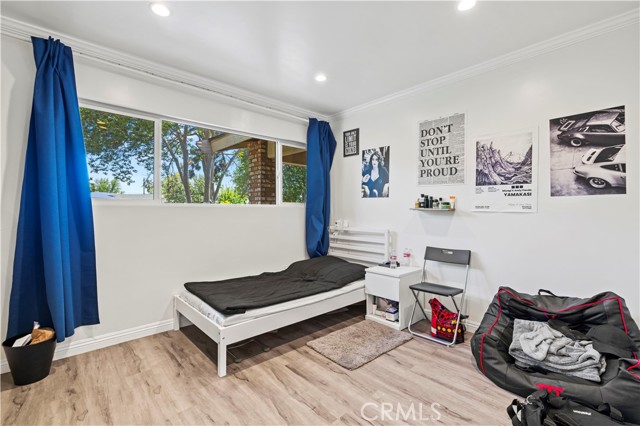 Detail Gallery Image 25 of 47 For 11329 Mclennan Ave, Granada Hills,  CA 91344 - 7 Beds | 2 Baths