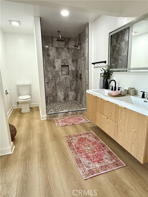 10470 Laramie photo 11