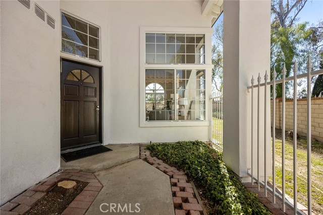 13639 Meadow Crest Drive, Chino Hills CA: https://media.crmls.org/medias/778870f4-537a-42f0-954e-445bc204c74d.jpg