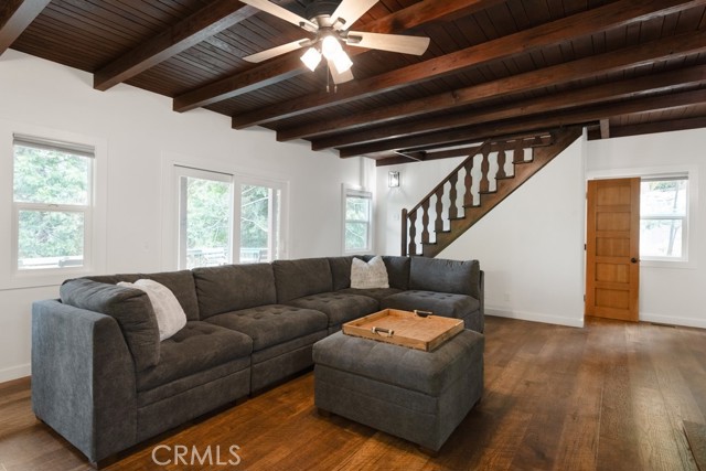 717 Crest Estates Drive, Lake Arrowhead CA: https://media.crmls.org/medias/7788a8d8-a019-496d-b64f-92c0760e0a52.jpg