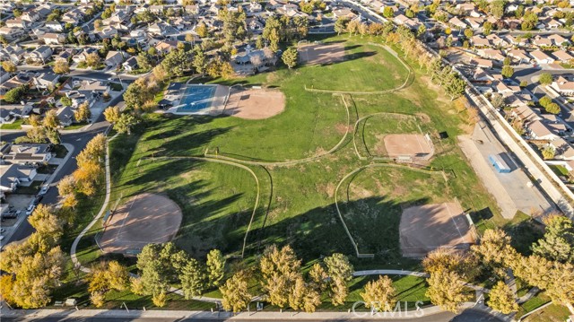 3009 Kaylyn, Lancaster CA: https://media.crmls.org/medias/778953cf-8872-4cbd-a436-c93c7c890c87.jpg