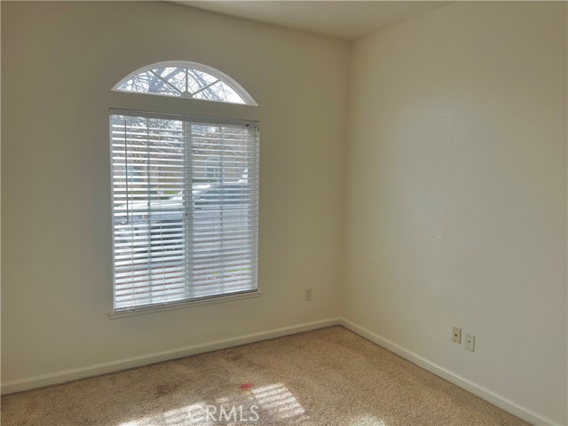 Detail Gallery Image 7 of 38 For 1270 Lurs Ct, Merced,  CA 95348 - 4 Beds | 2/1 Baths