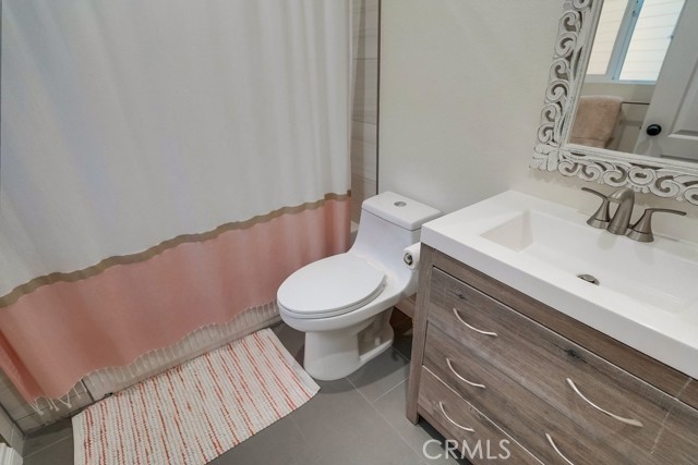 1300 12th Street, Manhattan Beach, California 90266, 2 Bedrooms Bedrooms, ,3 BathroomsBathrooms,Residential,Sold,12th,OC21247475