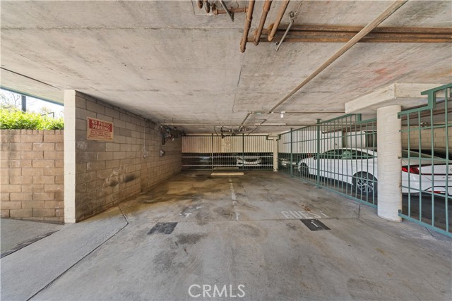 Detail Gallery Image 20 of 21 For 645 Ohio Ave #205,  Long Beach,  CA 90814 - 2 Beds | 2 Baths