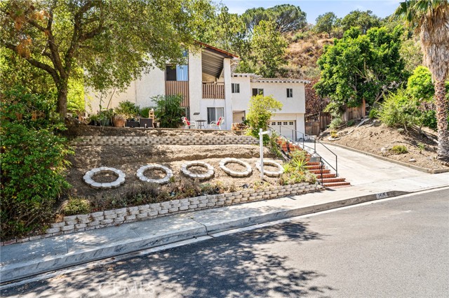 1438 Hillside Drive, Glendale CA: https://media.crmls.org/medias/778ab240-1823-4c8c-8826-03ed20a77364.jpg