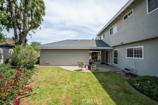 Image 33 of 41 For 17442 Parker Drive
