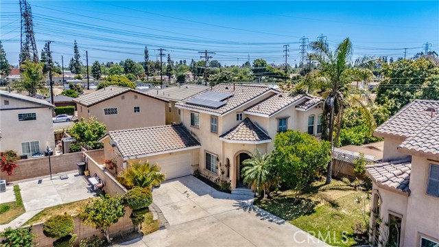 Detail Gallery Image 4 of 51 For 6134 Clara St, Bell Gardens,  CA 90201 - 4 Beds | 2/1 Baths