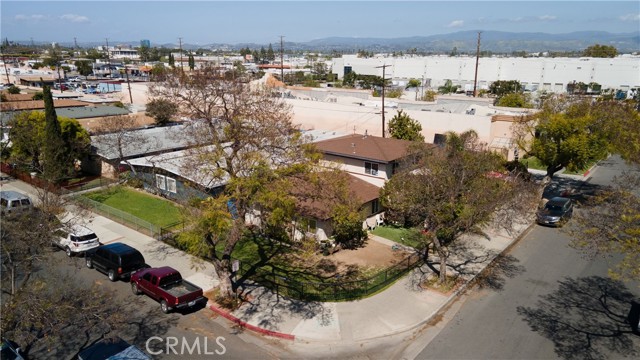 Detail Gallery Image 6 of 8 For 1821 Evergreen St, Santa Ana,  CA 92707 - – Beds | – Baths