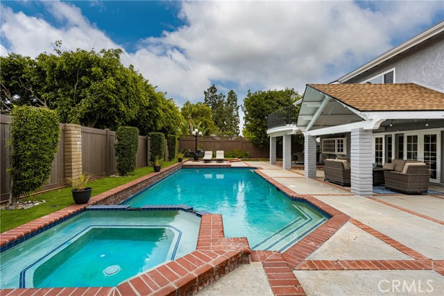 18672 Evergreen Avenue, Yorba Linda CA: https://media.crmls.org/medias/778e9bb6-be3c-4c3c-947d-c7eed4c8bdcf.jpg