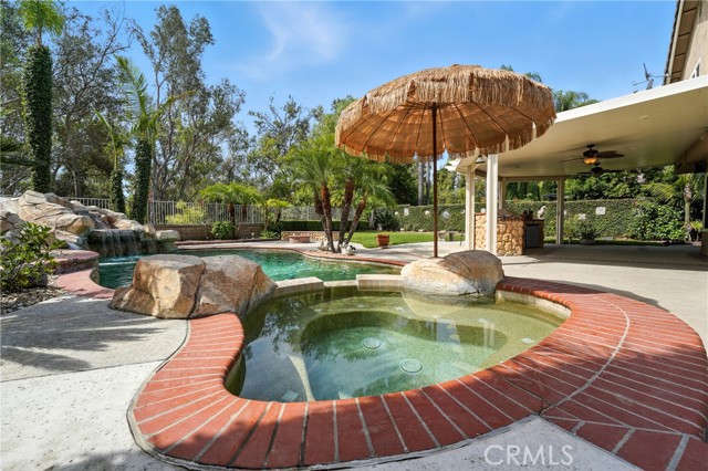 3581 Hillsdale Ranch Road, Chino Hills CA: https://media.crmls.org/medias/778f4285-a7ce-4490-8b19-41cc31f8997a.jpg