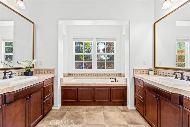 31521 Paseo Campeon, San Juan Capistrano CA: https://media.crmls.org/medias/778fa4f0-7051-47e5-ace6-82a696c9316b.jpg