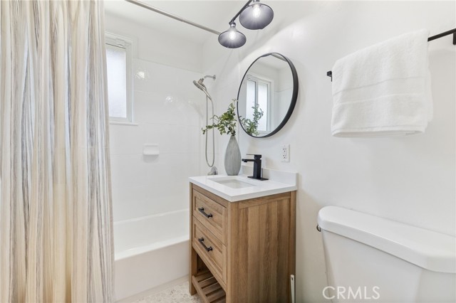 5536 Linden Avenue, Long Beach CA: https://media.crmls.org/medias/7790c601-5669-43d7-962f-c88a3c39fffd.jpg