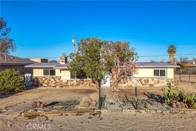 Detail Gallery Image 5 of 40 For 5447 Encelia Dr, Twentynine Palms,  CA 92277 - 3 Beds | 1 Baths