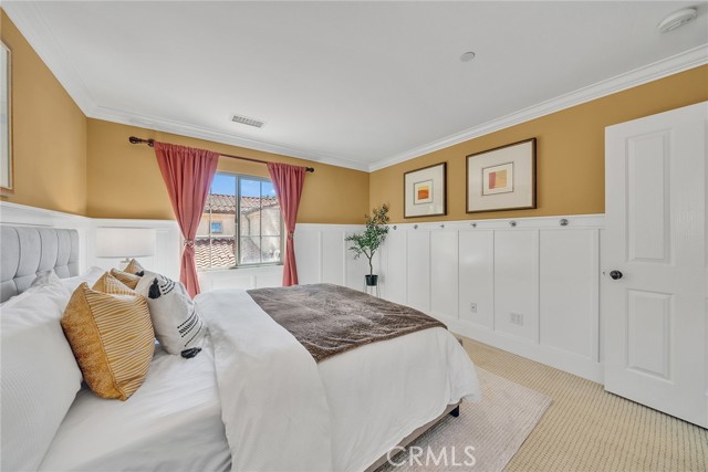 63 Splendor, Irvine CA: https://media.crmls.org/medias/77918378-4f20-4b87-9ba3-c62cdeaf4142.jpg