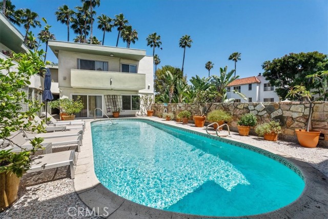 Detail Gallery Image 9 of 10 For 1411 N Hayworth Ave #15,  West Hollywood,  CA 90046 - 1 Beds | 1 Baths