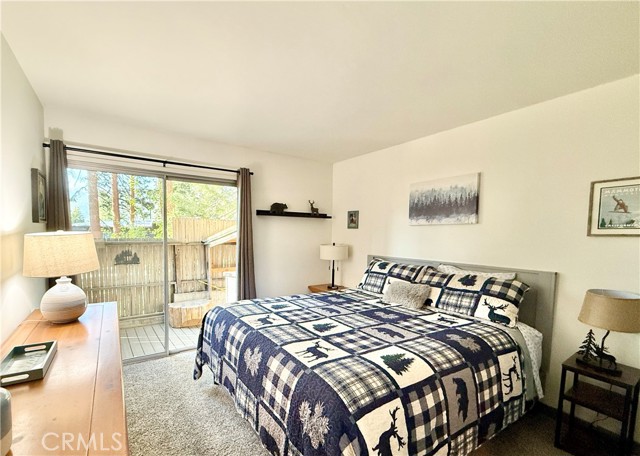 24 Tyrol Lane, Mammoth Lakes CA: https://media.crmls.org/medias/77931986-29d8-4db3-8a5d-5c47125abbdf.jpg