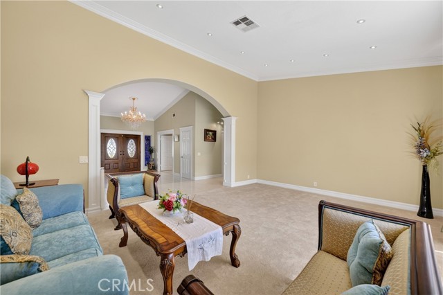 Detail Gallery Image 8 of 56 For 37321 Ironwood Dr, Yucaipa,  CA 92399 - 4 Beds | 3/1 Baths