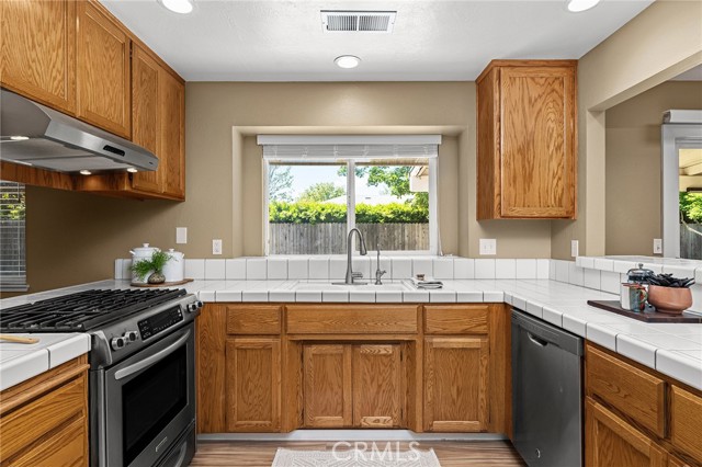 Detail Gallery Image 12 of 46 For 3249 Calistoga, Chico,  CA 95973 - 3 Beds | 2 Baths