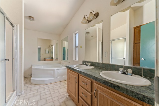 Detail Gallery Image 18 of 40 For 26477 Cummings Valley Rd, Tehachapi,  CA 93561 - 3 Beds | 2 Baths