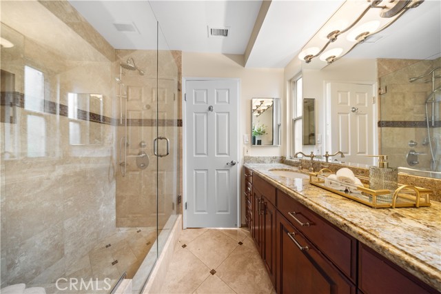 12 Rockrose Way, Irvine CA: https://media.crmls.org/medias/779518e3-dc4a-4f8c-bef0-eeb7045f2f90.jpg