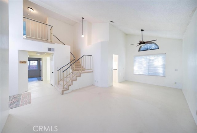 Detail Gallery Image 12 of 41 For 27552 via Real, Menifee,  CA 92585 - 4 Beds | 3 Baths