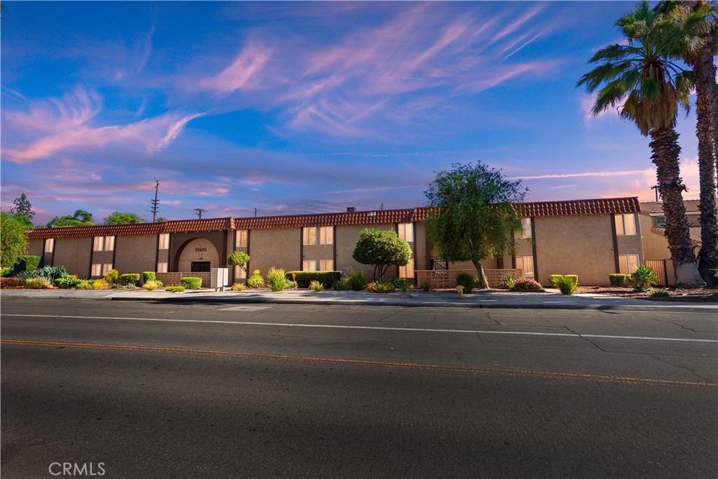 MLS #OC25051042 image #1