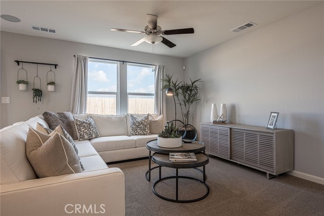 Detail Gallery Image 10 of 19 For 4735 Jema Way #9 B1,  Merced,  CA 95348 - 4 Beds | 2 Baths