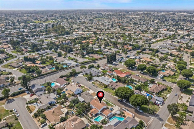 11432 Pollard Drive, Garden Grove CA: https://media.crmls.org/medias/7795f408-bd93-413b-bcc7-aecaaf98601d.jpg