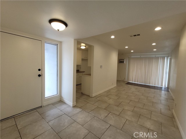 26853 9th Street, Highland CA: https://media.crmls.org/medias/77962a77-b83f-42fd-9b08-359b6c763559.jpg