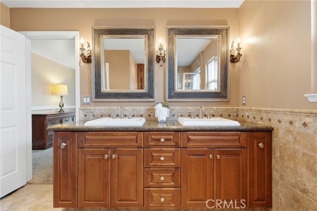 Detail Gallery Image 35 of 49 For 5028 W Hillsdale, Visalia,  CA 93291 - 3 Beds | 1/1 Baths