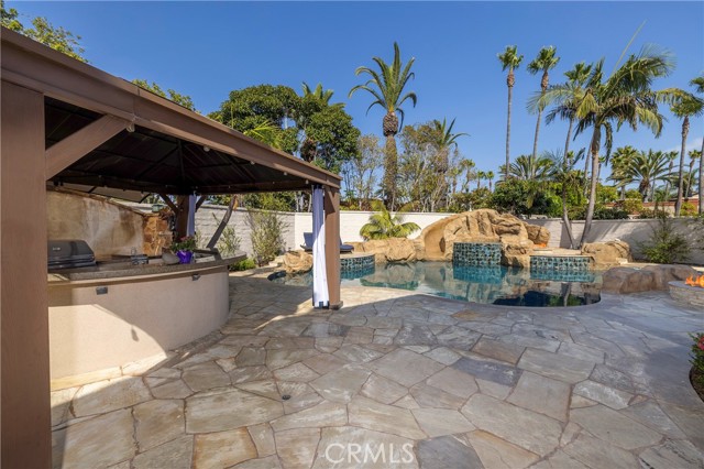 6403 Royal Grove Drive, Huntington Beach CA: https://media.crmls.org/medias/77969cc8-efb7-48b9-a163-75d36d738602.jpg