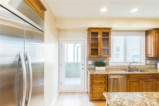 206 Calle Miramar, Redondo Beach, California 90277, 4 Bedrooms Bedrooms, ,3 BathroomsBathrooms,Residential,Sold,Calle Miramar,SB17021229