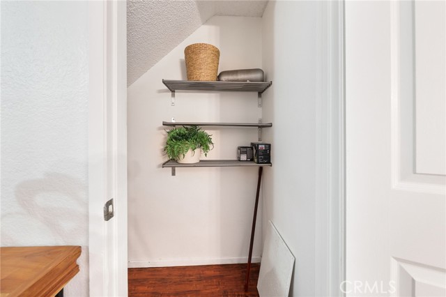 Detail Gallery Image 9 of 28 For 509 N Sierra Vista St #B,  Monterey Park,  CA 91755 - 3 Beds | 2/1 Baths