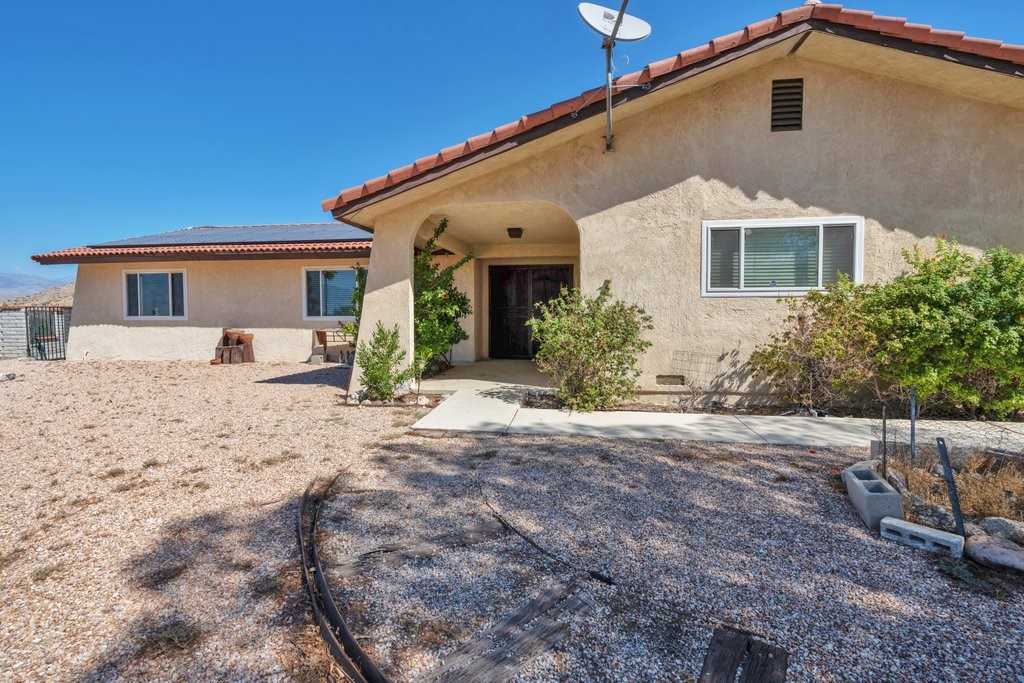 Detail Gallery Image 4 of 40 For 12025 Highland Ave, Desert Hot Springs,  CA 92240 - 4 Beds | 2 Baths