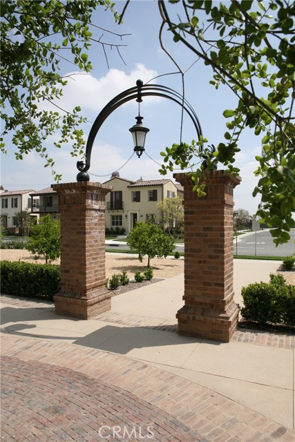 Detail Gallery Image 14 of 32 For 3931 E. Kenyon Paseo, Ontario,  CA 91761 - 3 Beds | 2/1 Baths