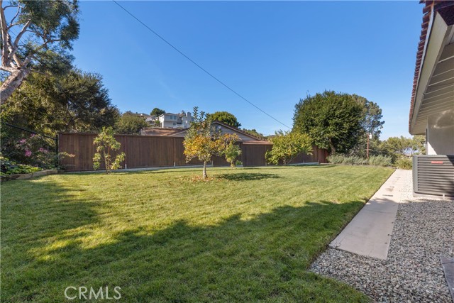 34 Deerhill Drive, Rolling Hills Estates, California 90274, 4 Bedrooms Bedrooms, ,3 BathroomsBathrooms,Residential,Sold,Deerhill,SB22242492