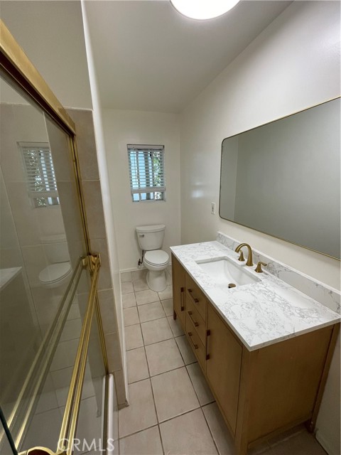 Detail Gallery Image 32 of 69 For 5118 Newcastle Ave, Encino,  CA 91316 - 3 Beds | 2 Baths