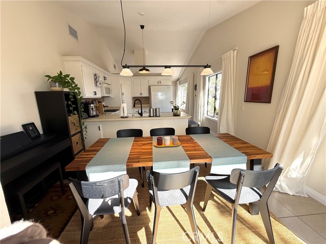 Detail Gallery Image 8 of 17 For 12399 Blazing Star Ct, Rancho Cucamonga,  CA 91739 - 2 Beds | 1 Baths