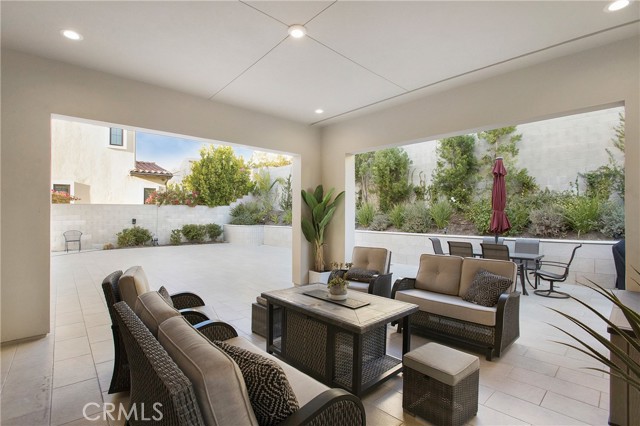 85 Spacial, Irvine CA: https://media.crmls.org/medias/7798fab5-44fa-4821-978a-468d37c7f3e8.jpg