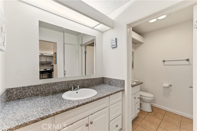 Detail Gallery Image 7 of 10 For 600 W 3rd St #B116,  Santa Ana,  CA 92701 - 1 Beds | 1 Baths