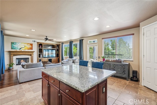 Detail Gallery Image 13 of 55 For 31923 Pepper Tree St, Winchester,  CA 92596 - 5 Beds | 3/1 Baths