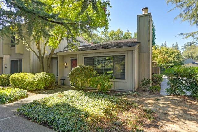 Detail Gallery Image 3 of 52 For 13 Colby Ct, Sacramento,  CA 95825 - 2 Beds | 1 Baths