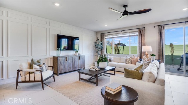 Detail Gallery Image 13 of 26 For 17561 Bassets St, Hesperia,  CA 92345 - 5 Beds | 3 Baths