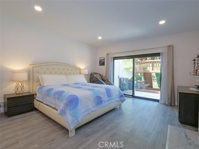 Detail Gallery Image 17 of 61 For 6501 Beachview Dr, Rancho Palos Verdes,  CA 90275 - 3 Beds | 2/1 Baths