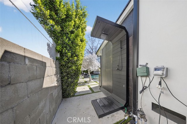 Detail Gallery Image 48 of 64 For 4926 Greenbush Ave, Sherman Oaks,  CA 91423 - 4 Beds | 3 Baths