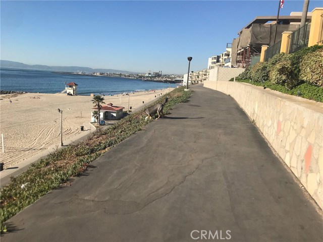 726 Esplanade, Redondo Beach, California 90277, ,Residential Income,Sold,Esplanade,SB21046723