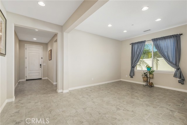 Detail Gallery Image 20 of 47 For 45844 Corte Mislanca, Temecula,  CA 92592 - 5 Beds | 3/1 Baths
