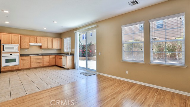1765 Yvonne Court, Riverside CA: https://media.crmls.org/medias/77a0bc02-a6f4-4022-b613-a6f63c0992a6.jpg